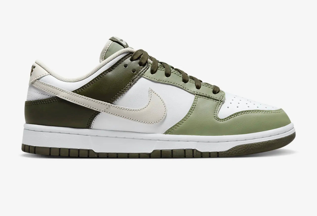 Men olive green dunks